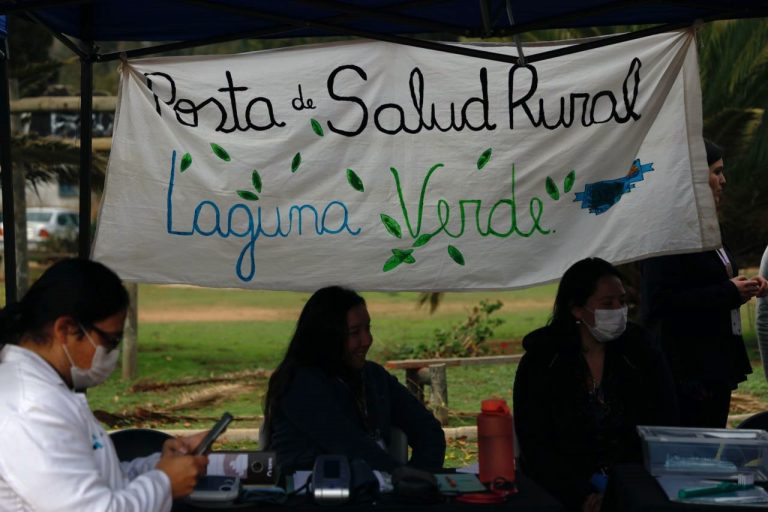 fotografia actividad de salud en Laguna Verde